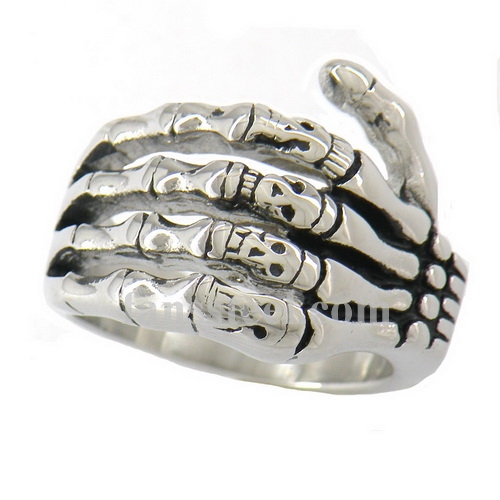 FSR09W31 skull hand claw ring